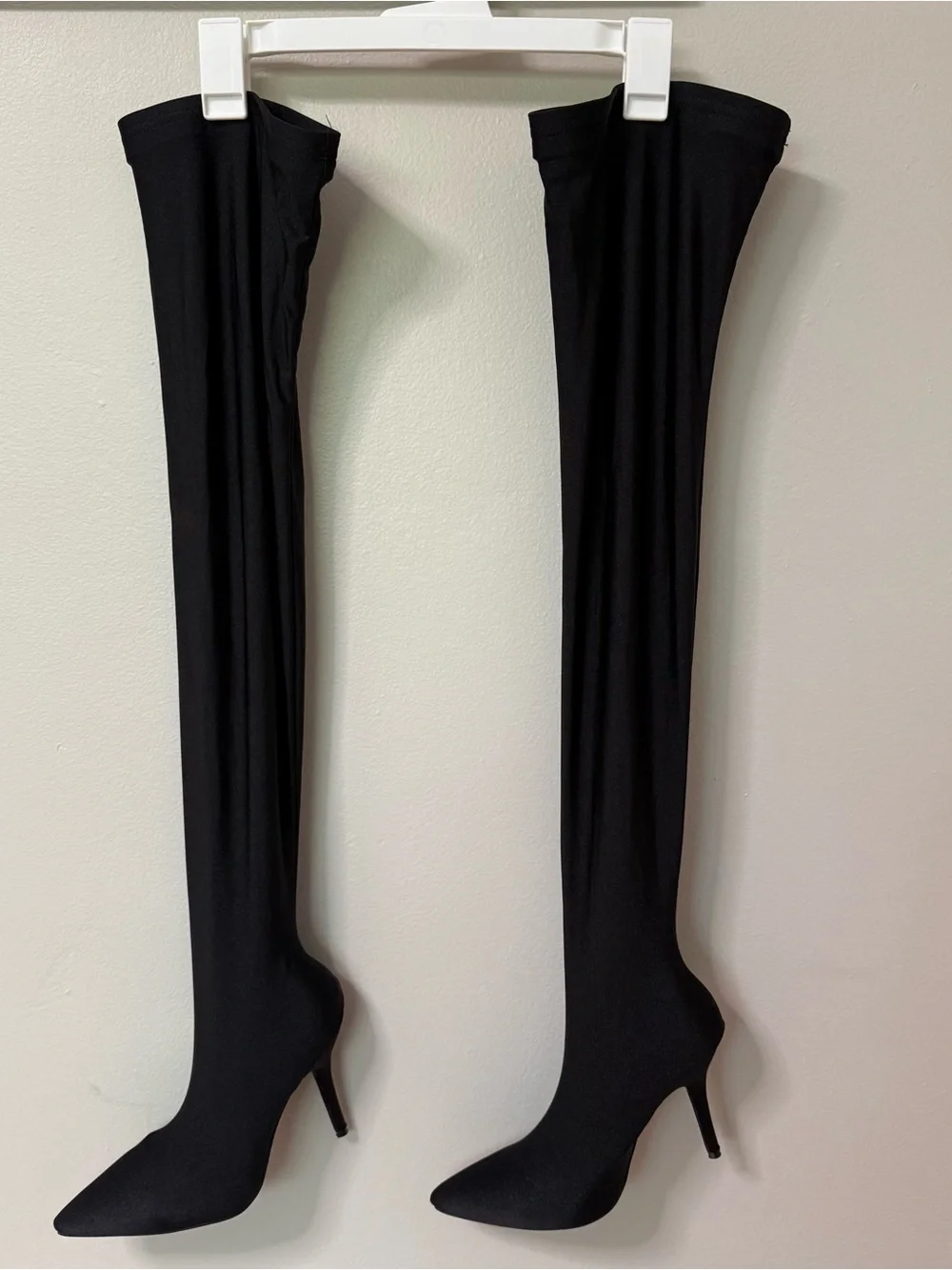 Azalea Wang Heartout Black Thigh High Stiletto Boots 8.5 Sock Nylon Stretch